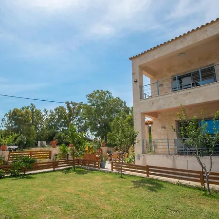 Liri'S Apartments Kalamaki  Exterior photo